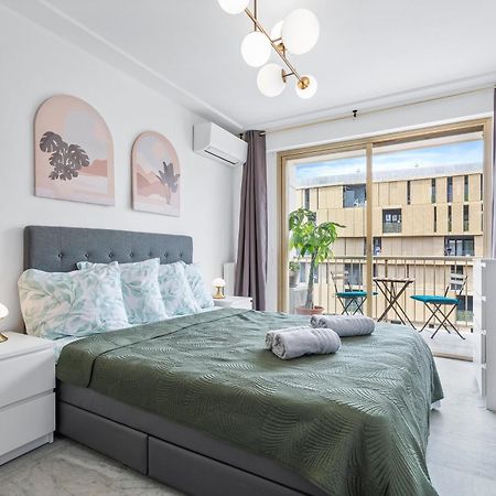 Elegant Studio Avec Terrasse Proche Mer Tramway Nice Exterior foto