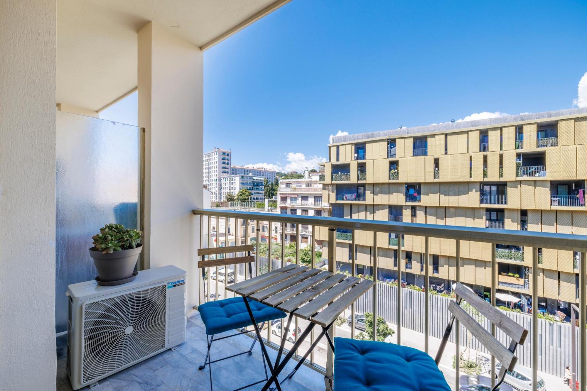 Elegant Studio Avec Terrasse Proche Mer Tramway Nice Exterior foto